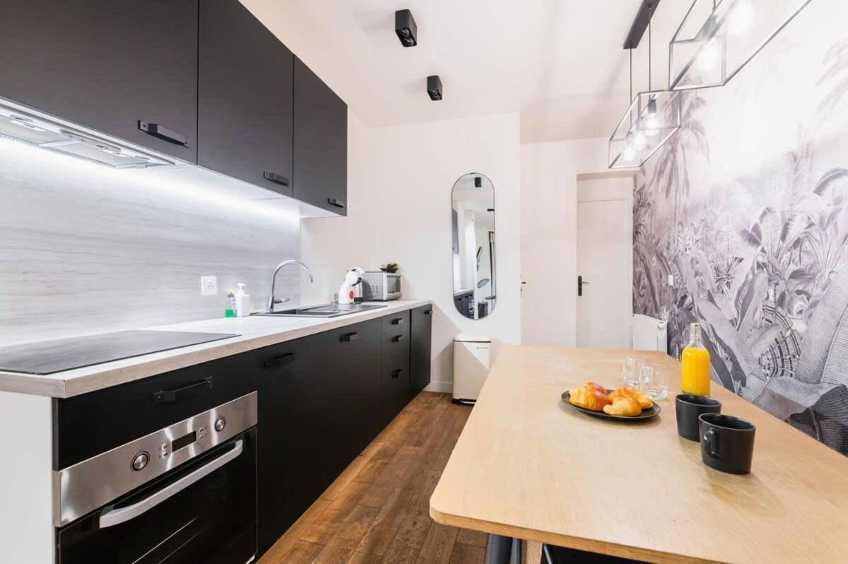 Appartement Au Coeur 9 Moulin Rouge - Flat-guest *